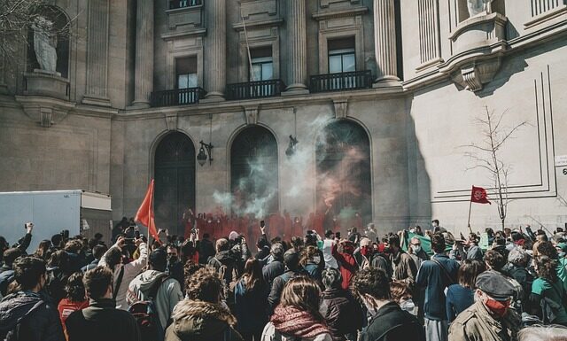 Na co przeznaczane są wydatki publiczne? Na co przeznaczane są wydatki publiczne?
