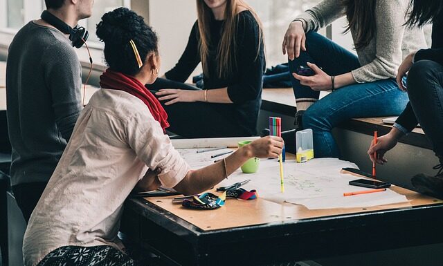 Jak zdrobniale mówić do przyjaciela? Jak zdrobniale mówić do przyjaciela?